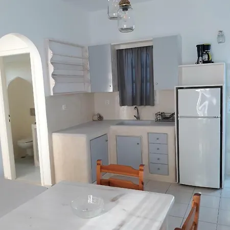 Xrysa S * Parikia (Paros)